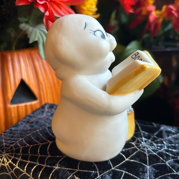 Vintage “How To Trick Or Treat” Ceramic Ghost Figurine - Picture 4 of 9